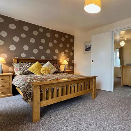 Luxury 4 Bedroom Seaside Apartment - Glan Y Werydd House Barmouth Bagian luar foto