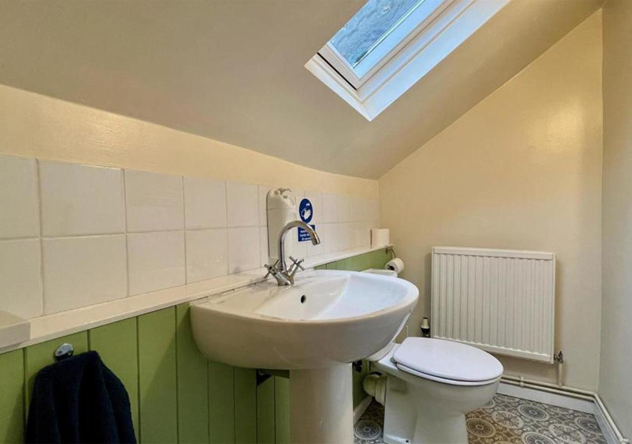 Luxury 4 Bedroom Seaside Apartment - Glan Y Werydd House Barmouth Bagian luar foto
